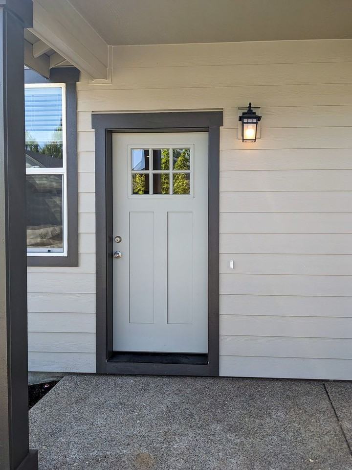 1871 Se Mulberry Ave - Photo 2 of 32