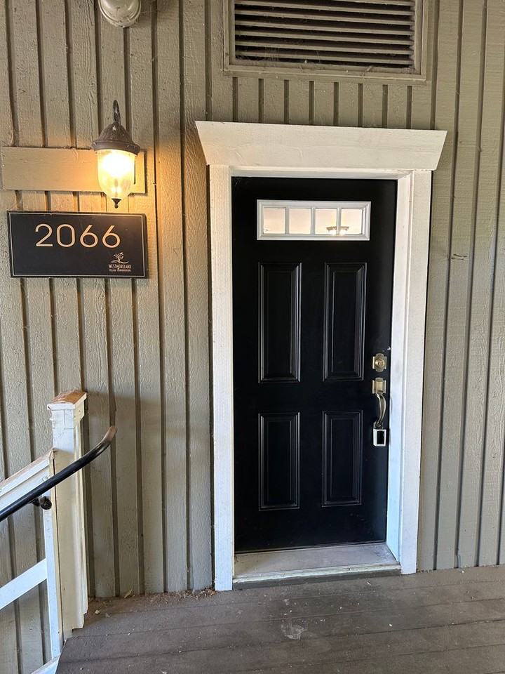 2066 W 14th Pl - Photo 2 of 20