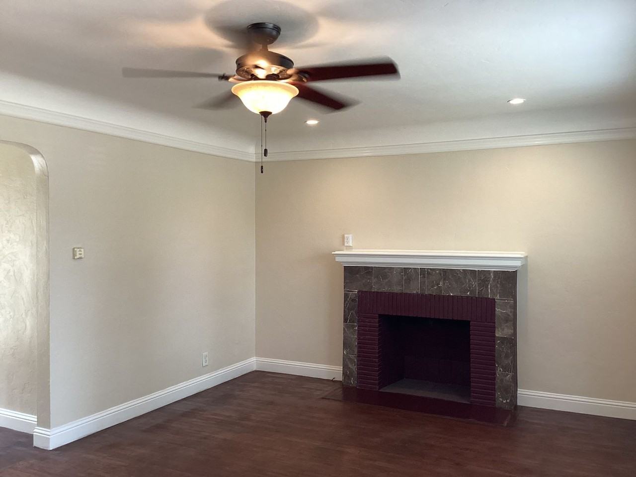 4789 E Hedges Ave - Photo 5 of 35