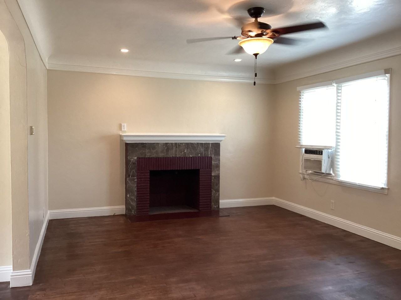 4789 E Hedges Ave - Photo 6 of 35