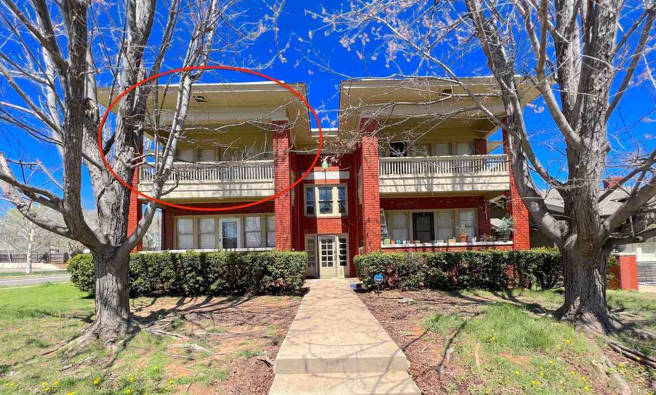 137 1/2 Nw 17th St - Photo 2 of 17