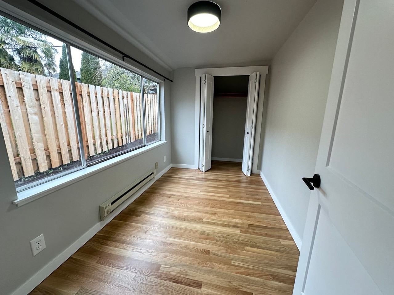 1390 Nw 131st Ave - Photo 5 of 26