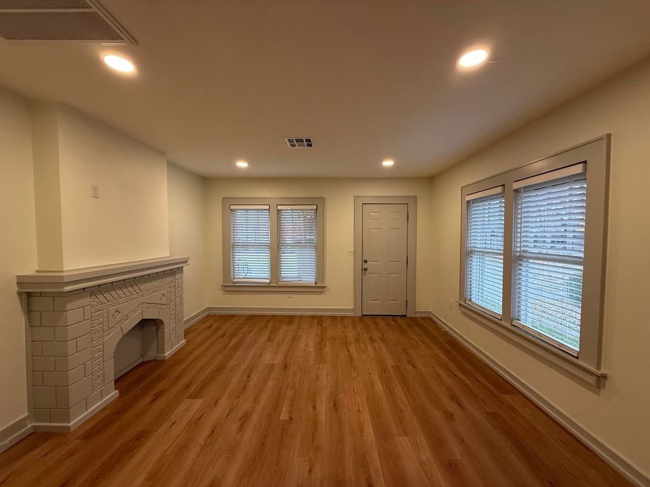 1203 Military Ct - Photo 7 of 20