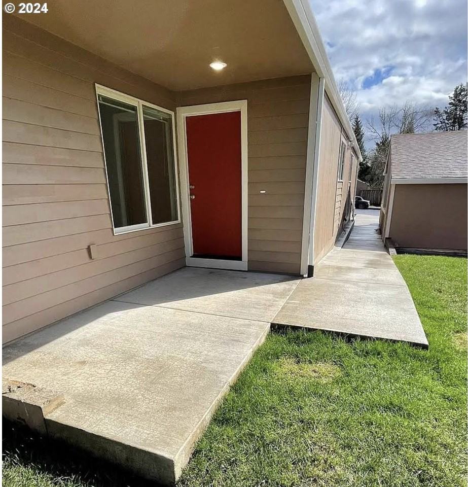 1436 Village Park Pl - Photo 2 of 50