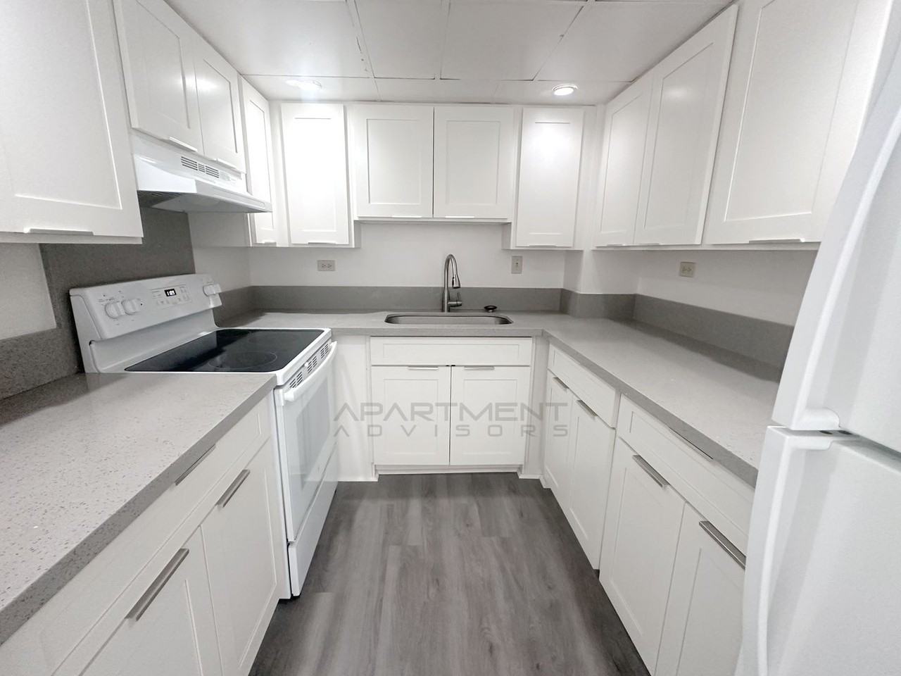 2499 Kapiolani Blvd #1907 - Photo 7 of 19