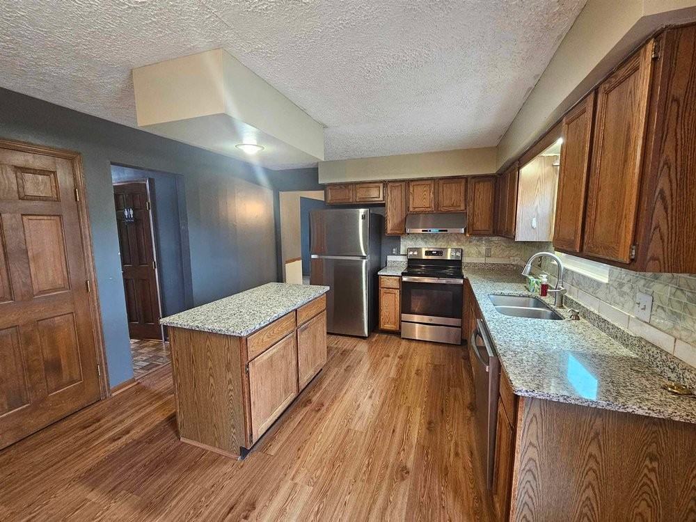 6918 Netherland Dr #NA - Photo 2 of 26