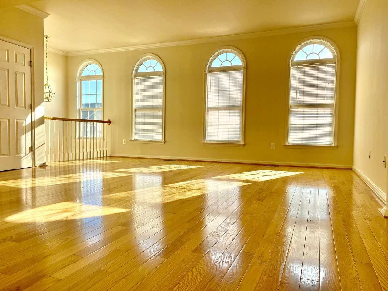 2188 Armitage Ct #2188 - Photo 2 of 10