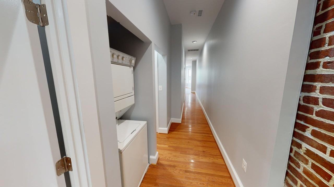 1312 Park Rd Nw #1 - Photo 6 of 13