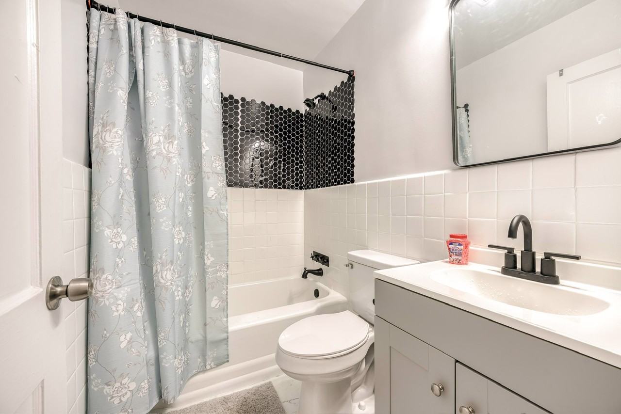 Dogwood Dr - Photo 3 of 7