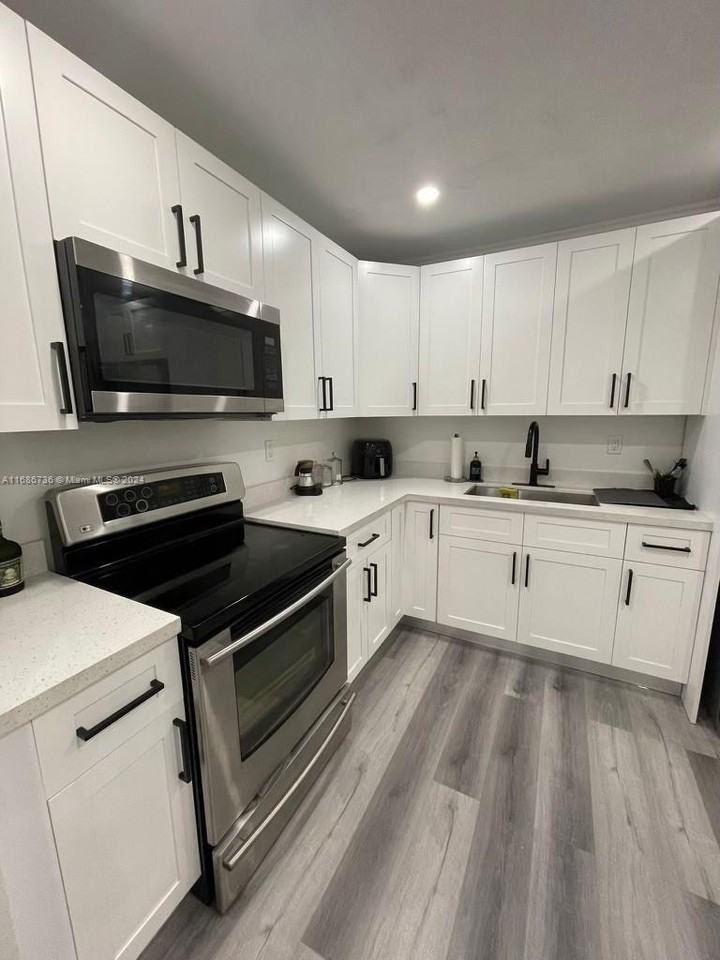 4340 Nw 207th Dr - Photo 2 of 8