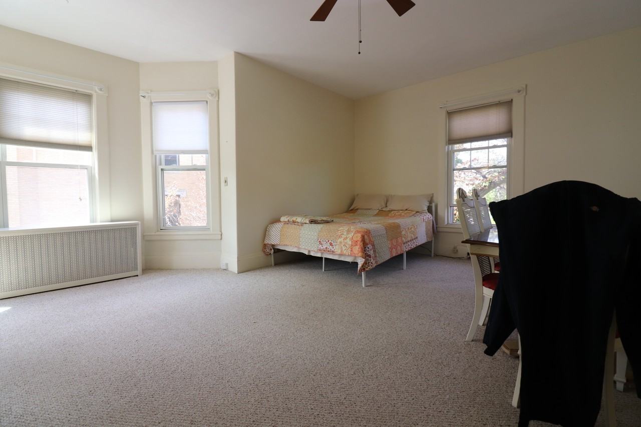 83 Longwood Ave #6 - Photo 2 of 17