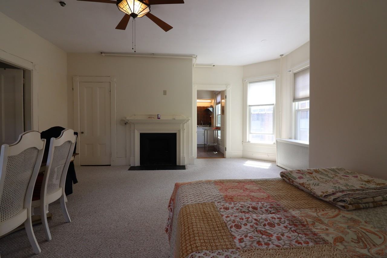 83 Longwood Ave #6 - Photo 3 of 17