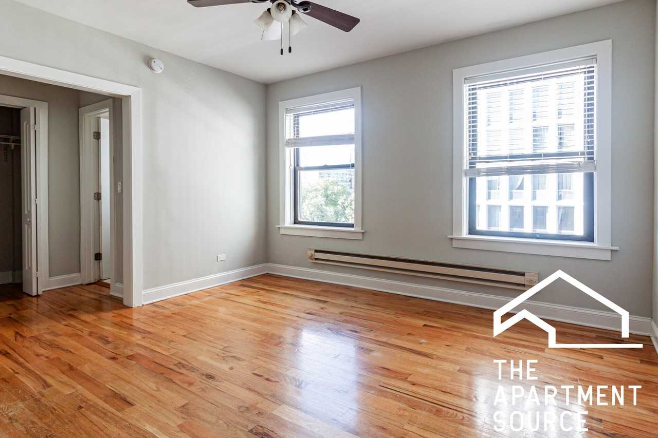 612 W Patterson Ave #705 - Photo 3 of 8