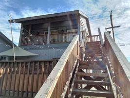 featured image of 46063 South Dr