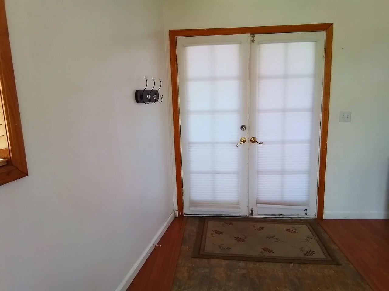 46063 South Dr - Photo 2 of 5