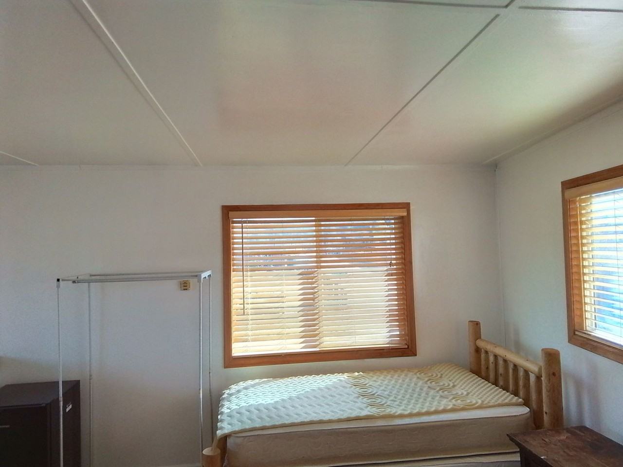 46063 South Dr - Photo 3 of 5