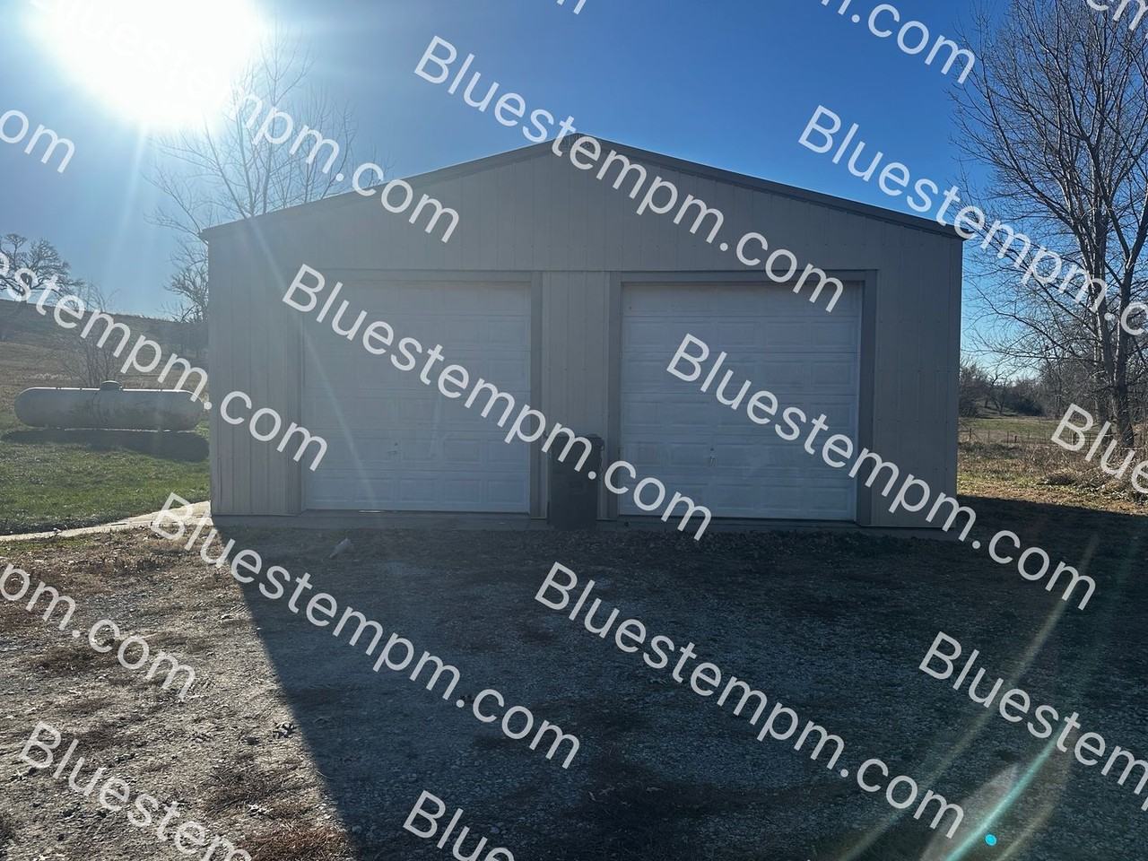 16522 County Road 308 - Photo 2 of 11