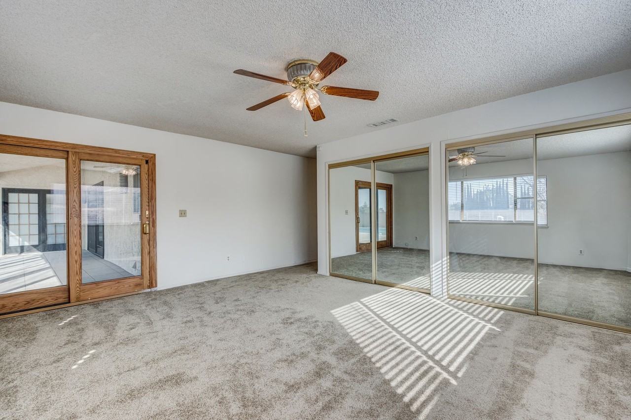 15293 Golden Star Ave - Photo 4 of 50