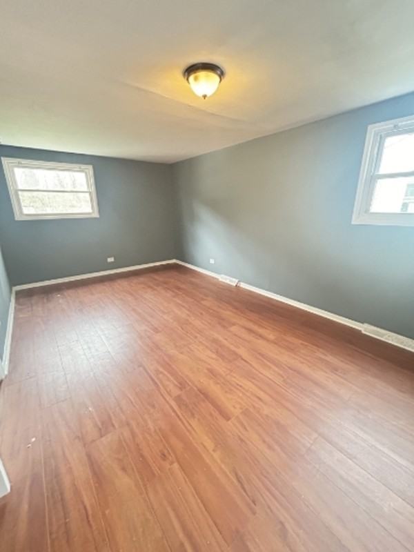 13220 S Vernon Ave - Photo 3 of 16