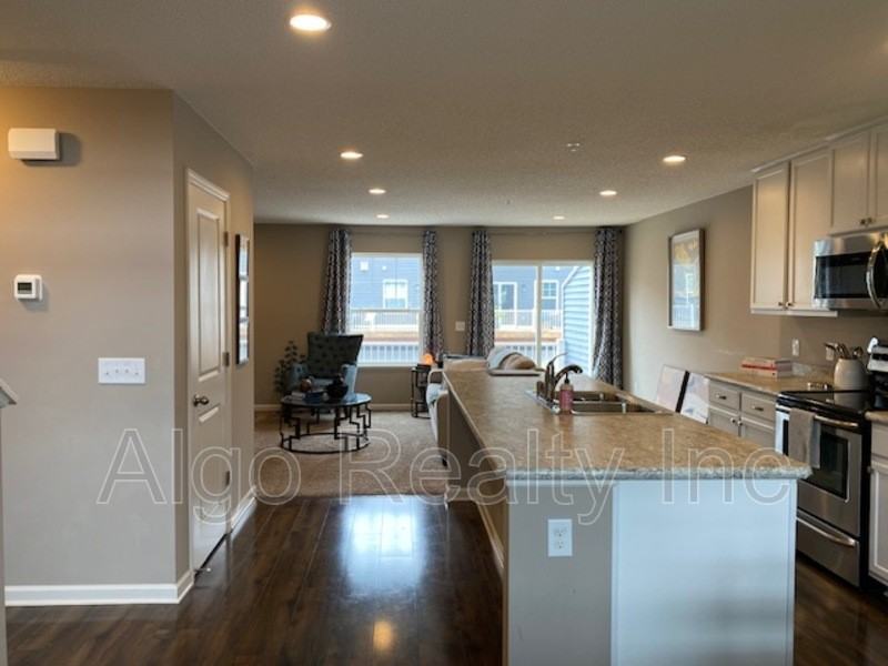 7364 146th Ave Nw - Photo 3 of 20