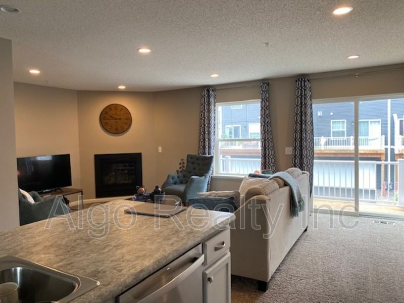 7364 146th Ave Nw - Photo 2 of 20