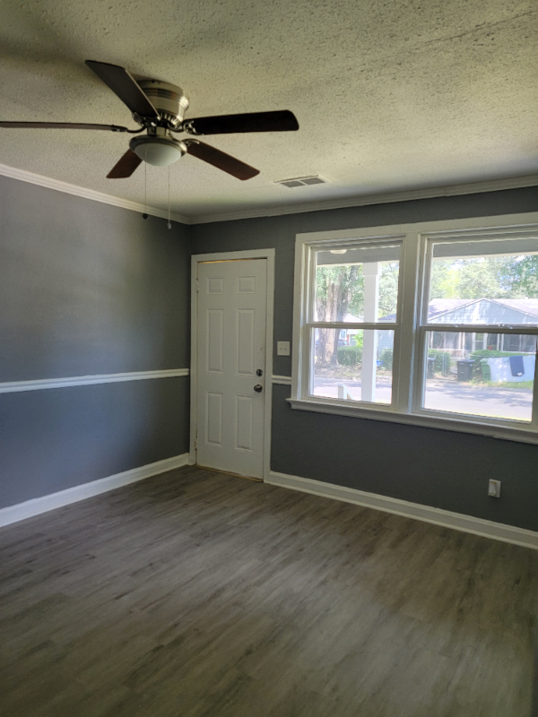 2306 6th Street - Photo 6 of 14