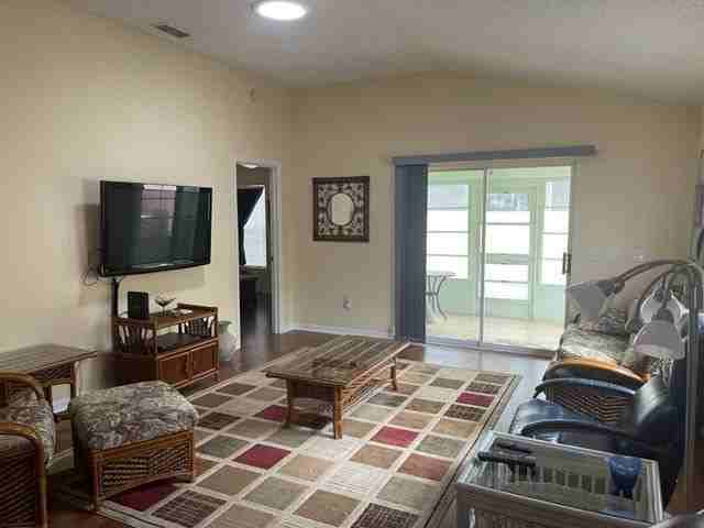 613 Enconto Street - Photo 7 of 17