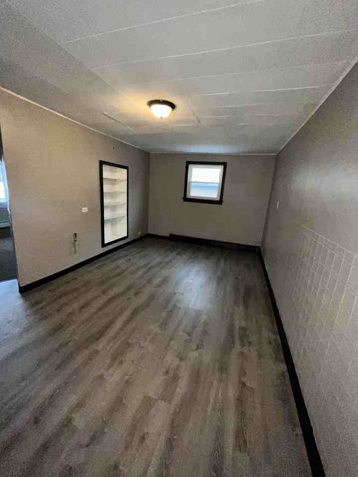 241 Amherst St - Photo 2 of 9