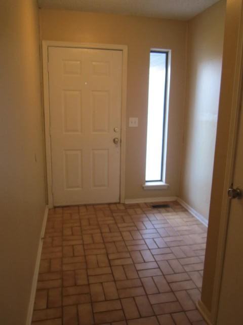 604 Northwest 140th Street - Photo 2 of 17