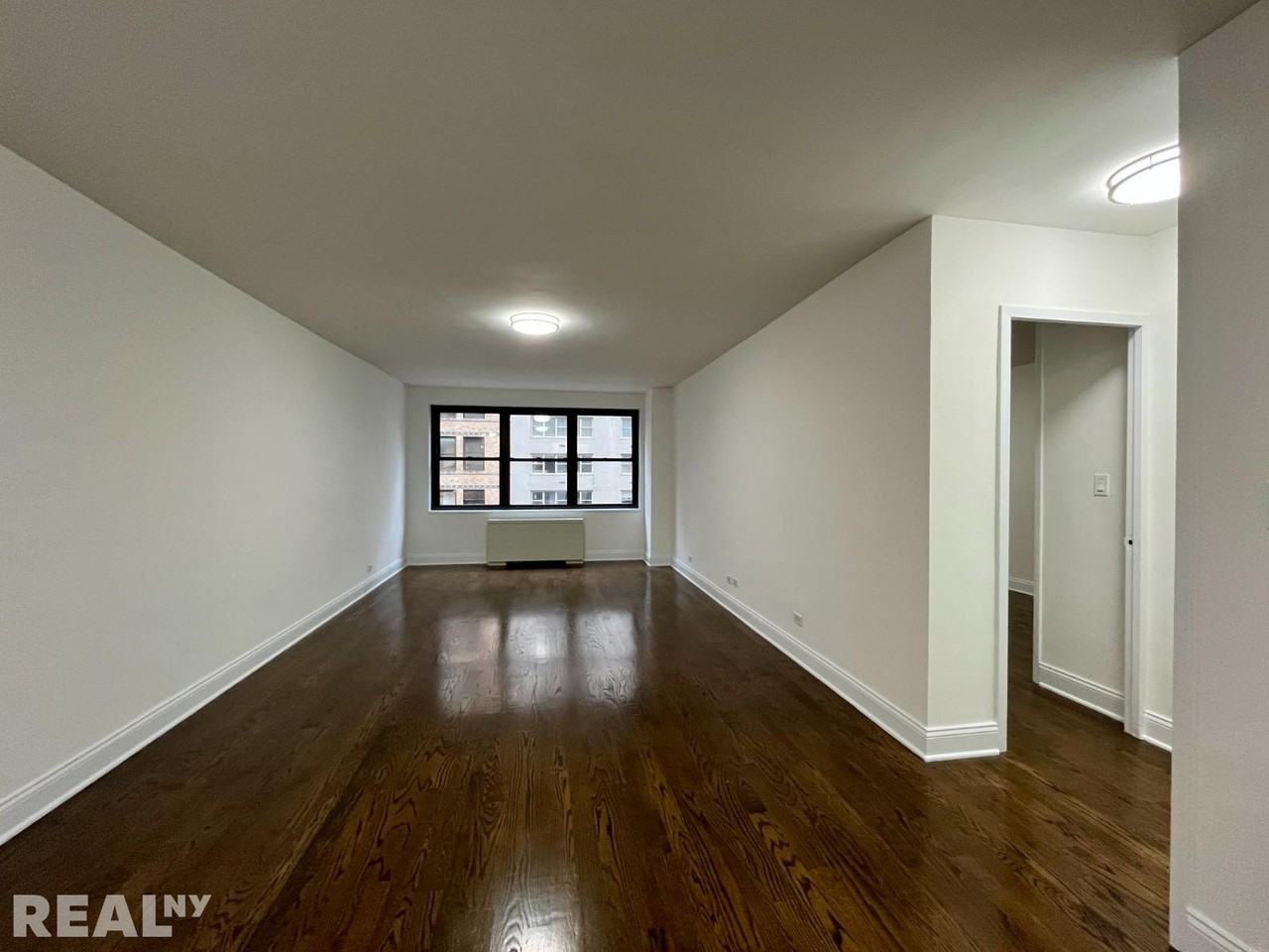 5th Ave #10N - Photo 2 of 8