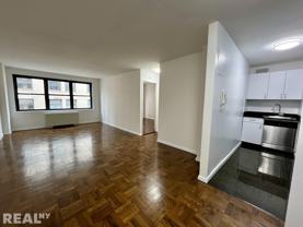 5th Ave #7L - Photo 1 of 1