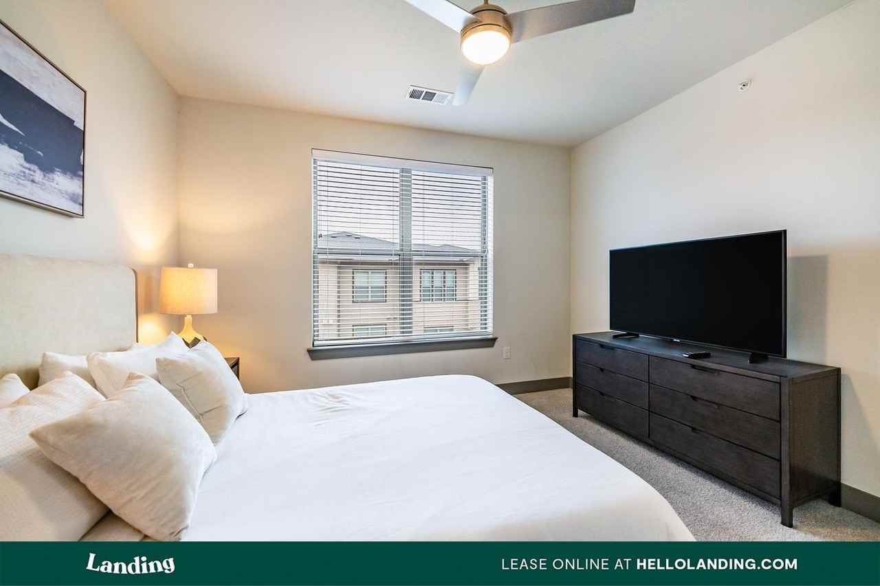 2650 S McDonald St - Photo 4 of 50