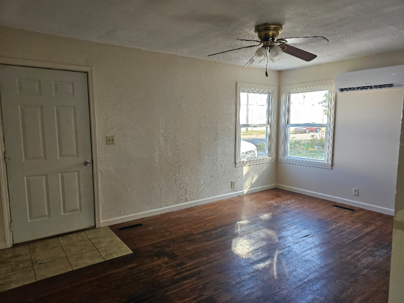 278 Vance Rd - Photo 3 of 6