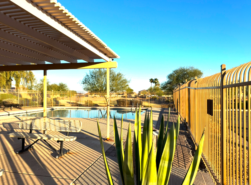 1476 E Avenida Grande - Photo 4 of 28