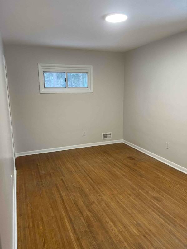 83 Helmar Dr - Photo 3 of 7