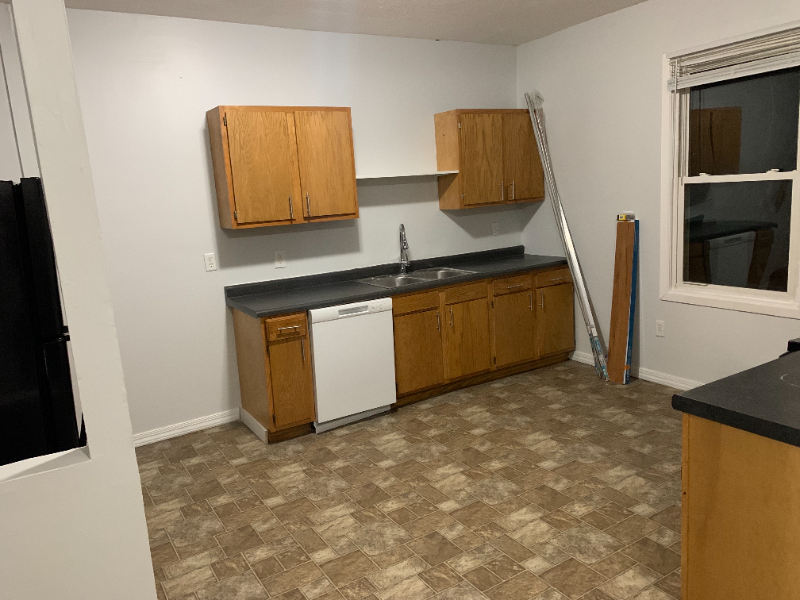 723 N Marquette St #723 - Photo 3 of 16