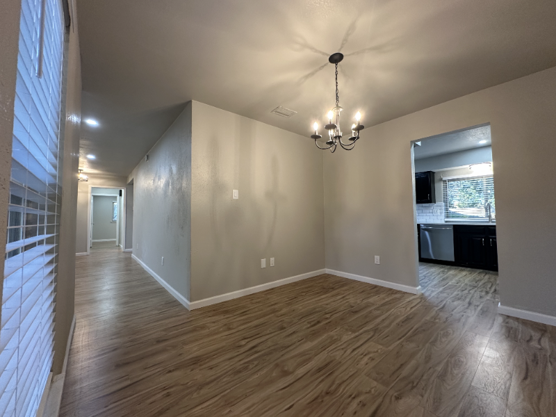 1149 Midway Dr - Photo 7 of 16