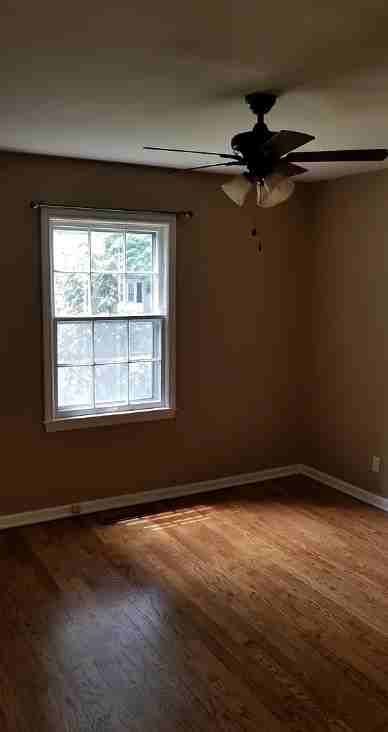 4920 Rosewood Dr #NA - Photo 2 of 9
