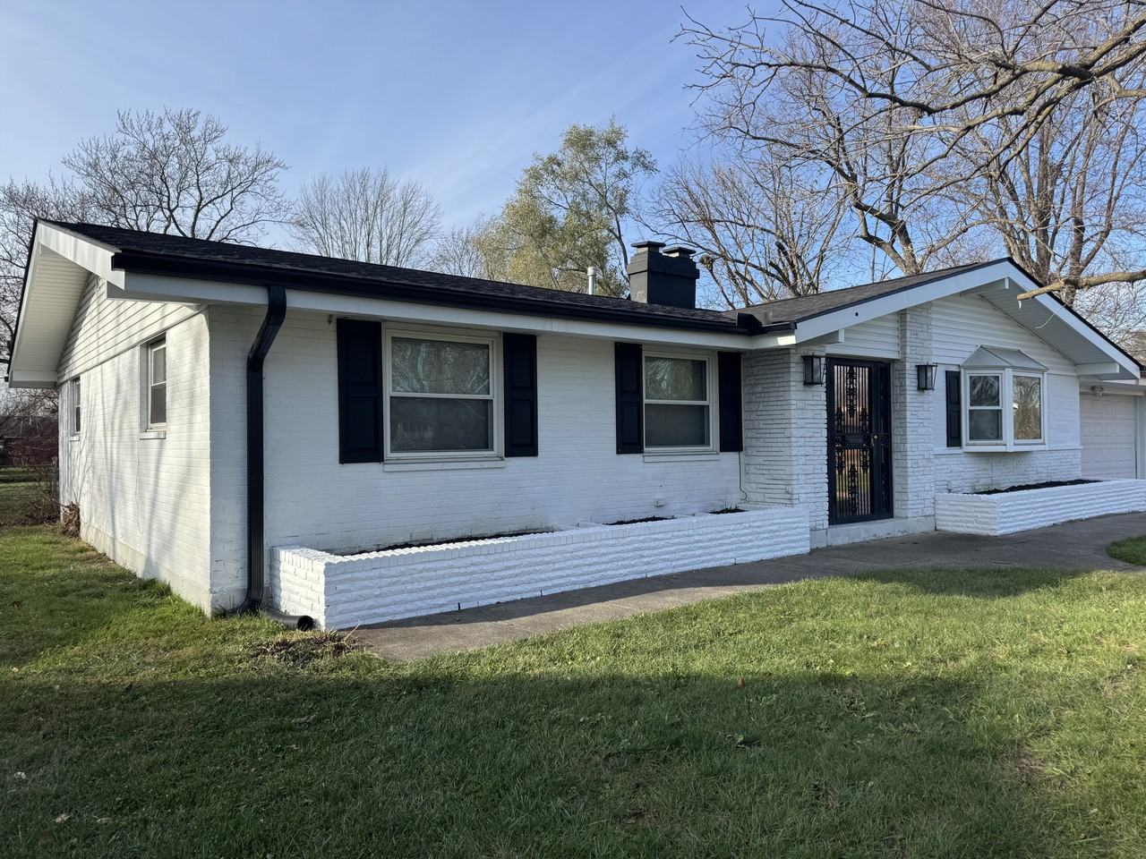 209 E Eppington Dr #NA - Photo 2 of 50