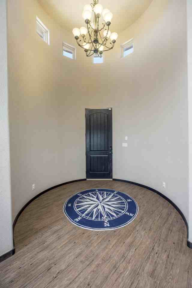 206 Tierra Verde Cir #NA - Photo 3 of 33