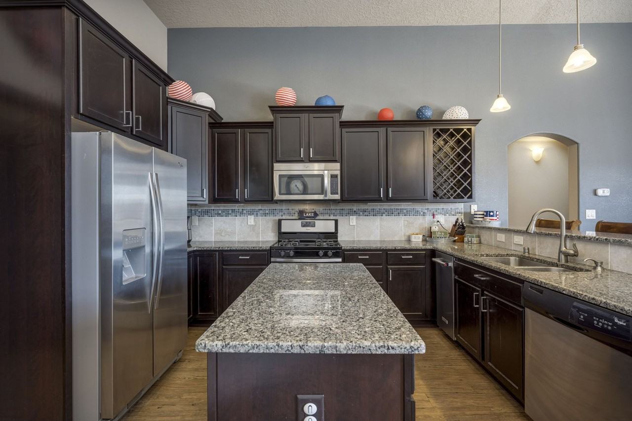 206 Tierra Verde Cir #NA - Photo 5 of 33