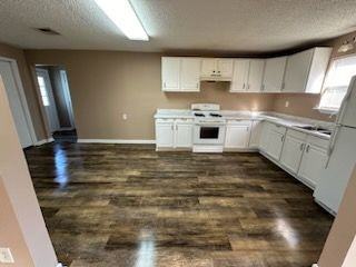 406 Courthouse Ln #NA - Photo 4 of 17