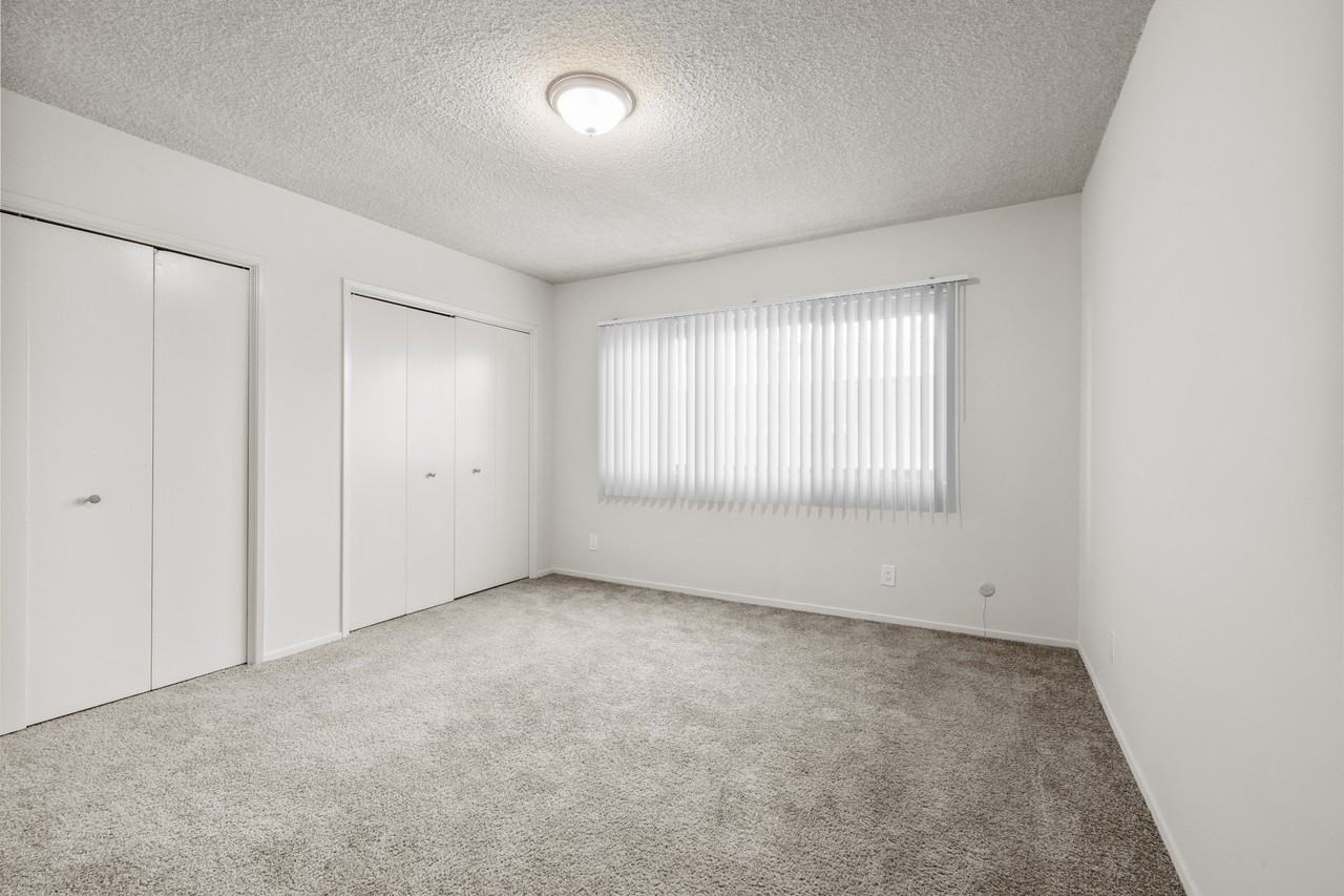 525 E. 99th St. - Photo 6 of 18