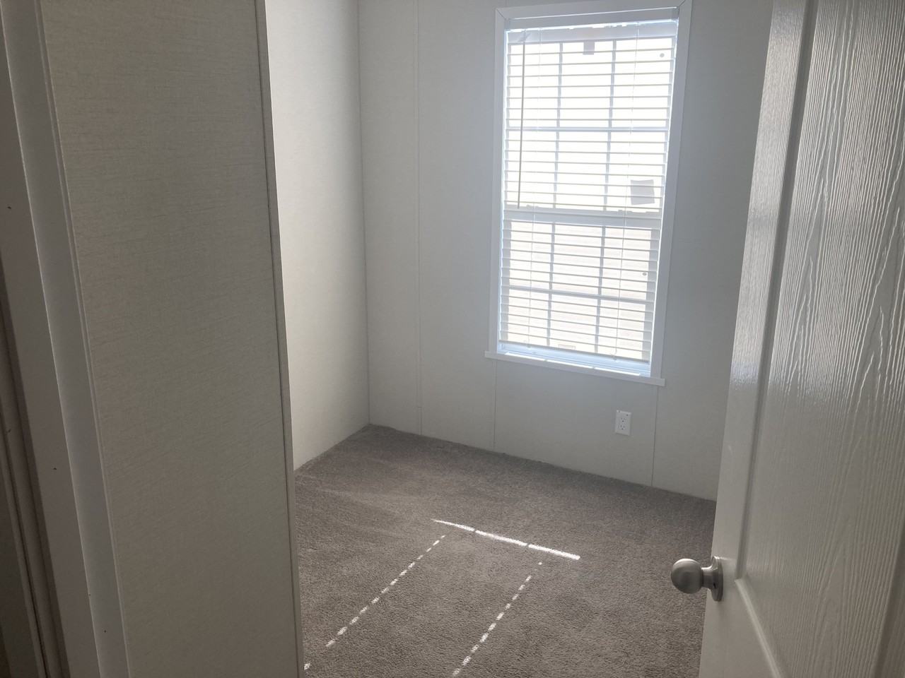 160 Forrest Ave #FP20 - Photo 5 of 8