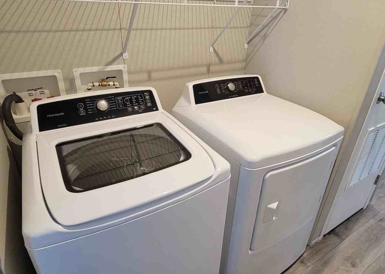 160 Forrest Ave #FP20 - Photo 7 of 8