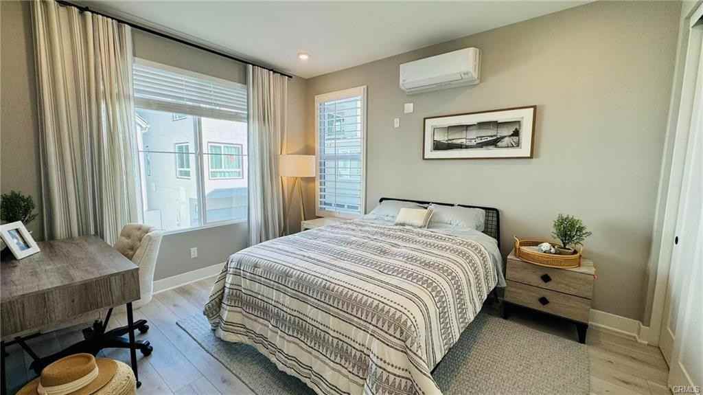 242 Abacus - Photo 2 of 8