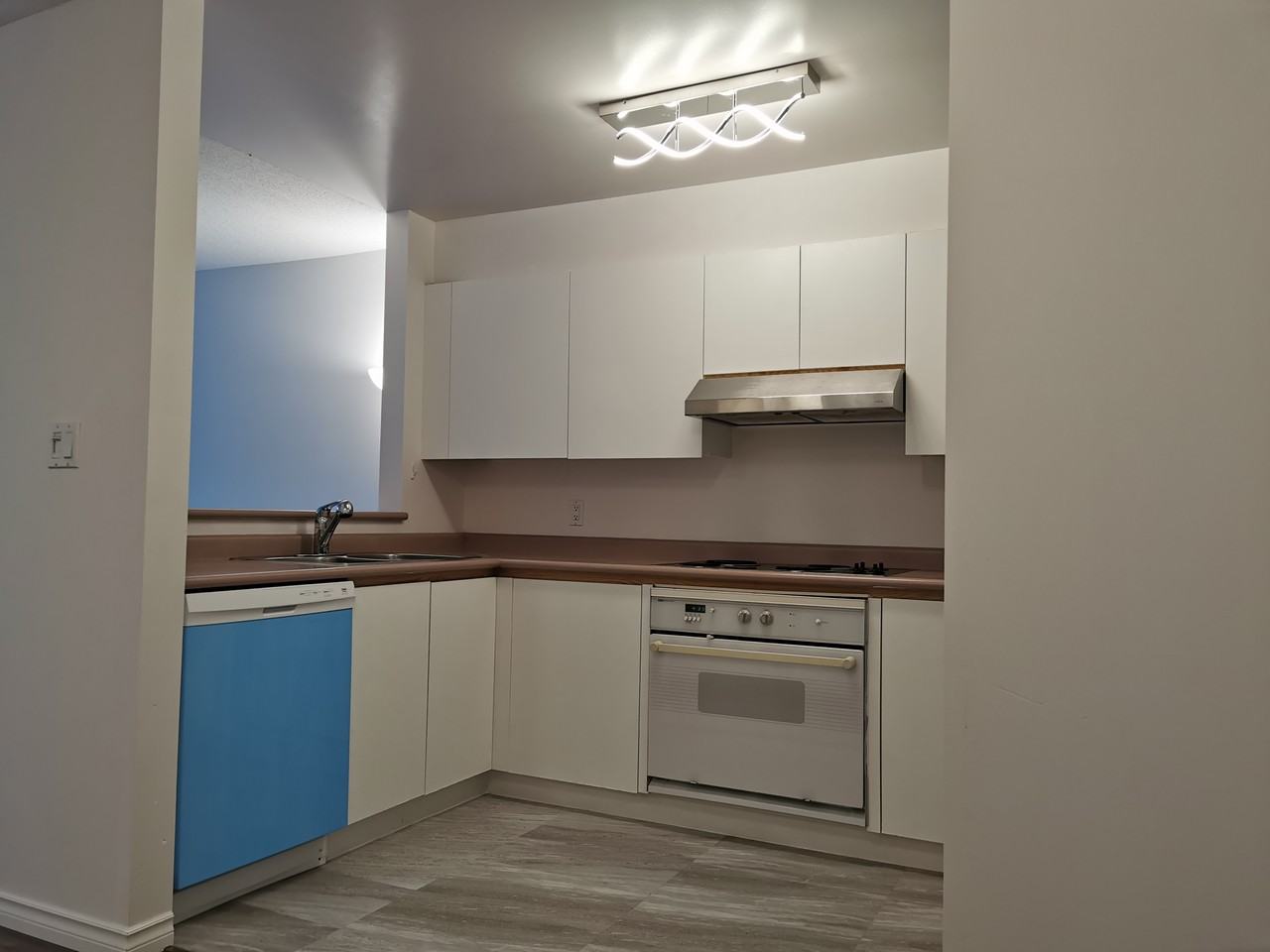 7800 Saint Albans Road #116 - Photo 3 of 24