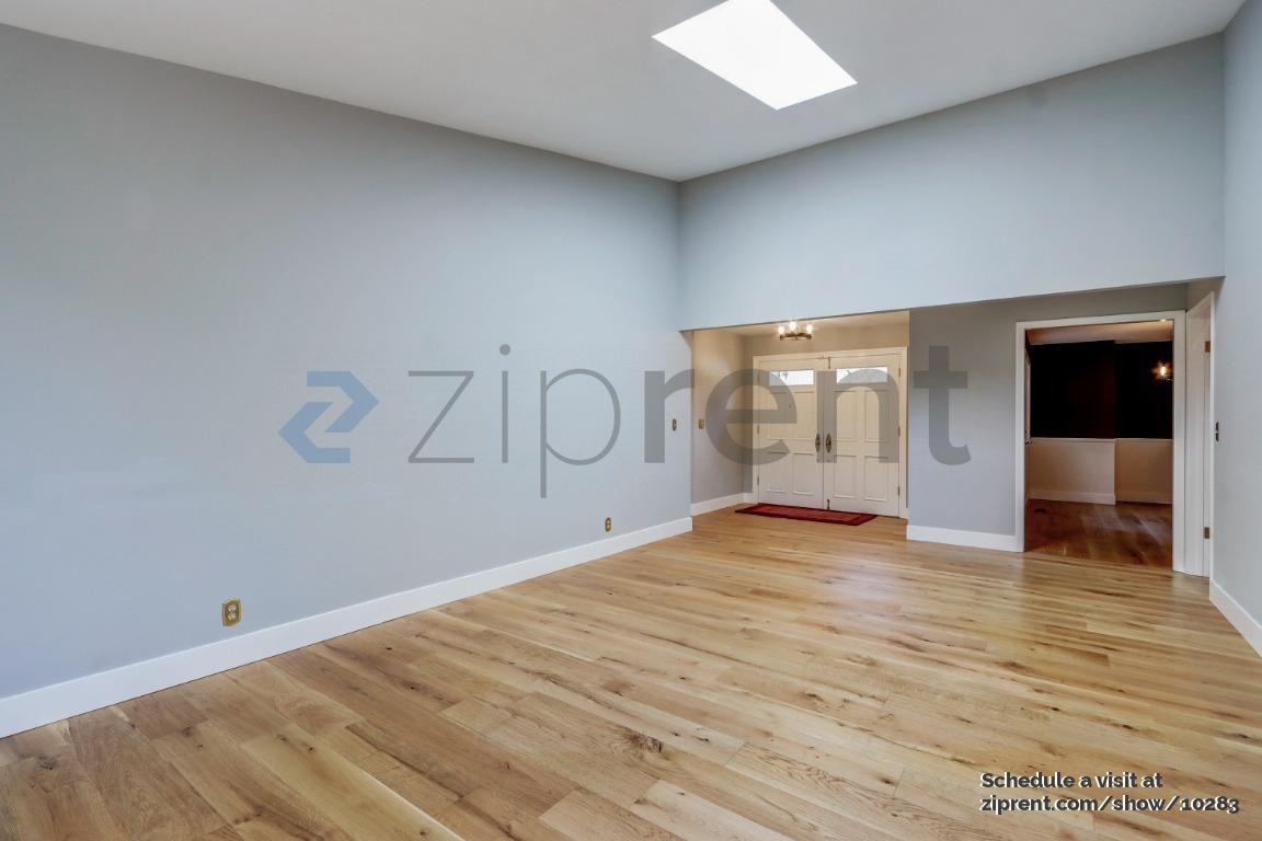 754 Sutro Ave - Photo 2 of 20