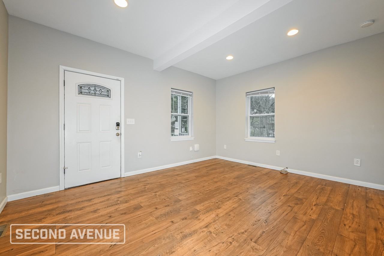 2031 Monroeville Rd - Photo 5 of 29