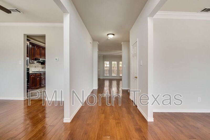 1314 Kingsley Ct - Photo 3 of 23